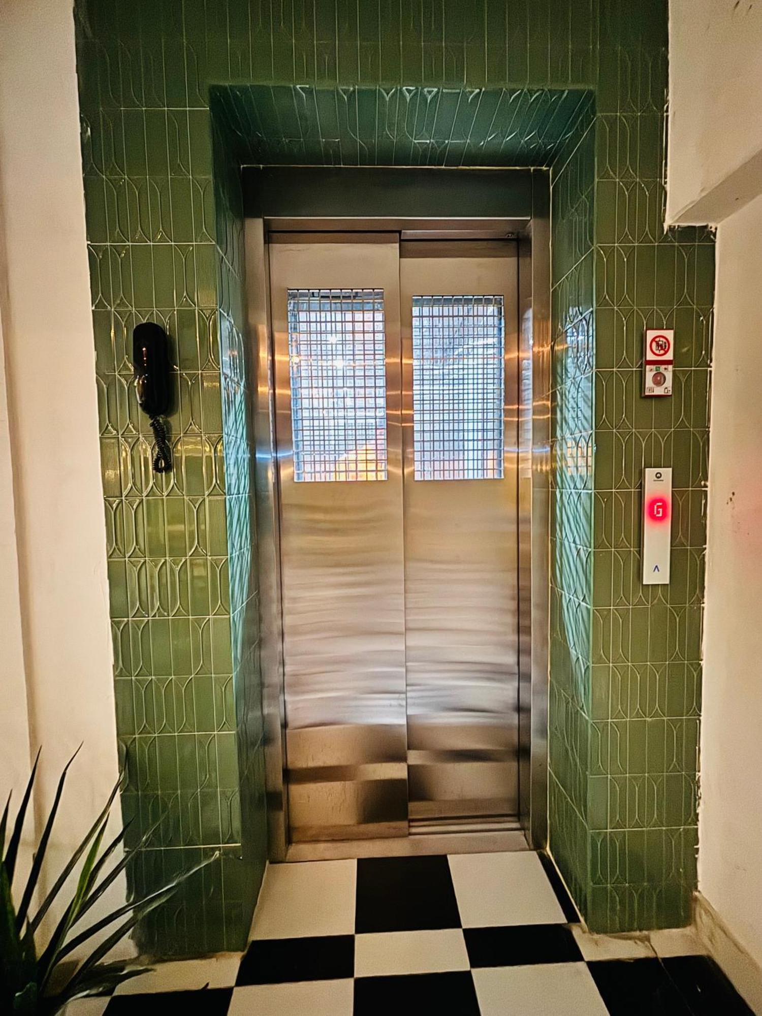 The Lavish Stay فاراناسي المظهر الخارجي الصورة