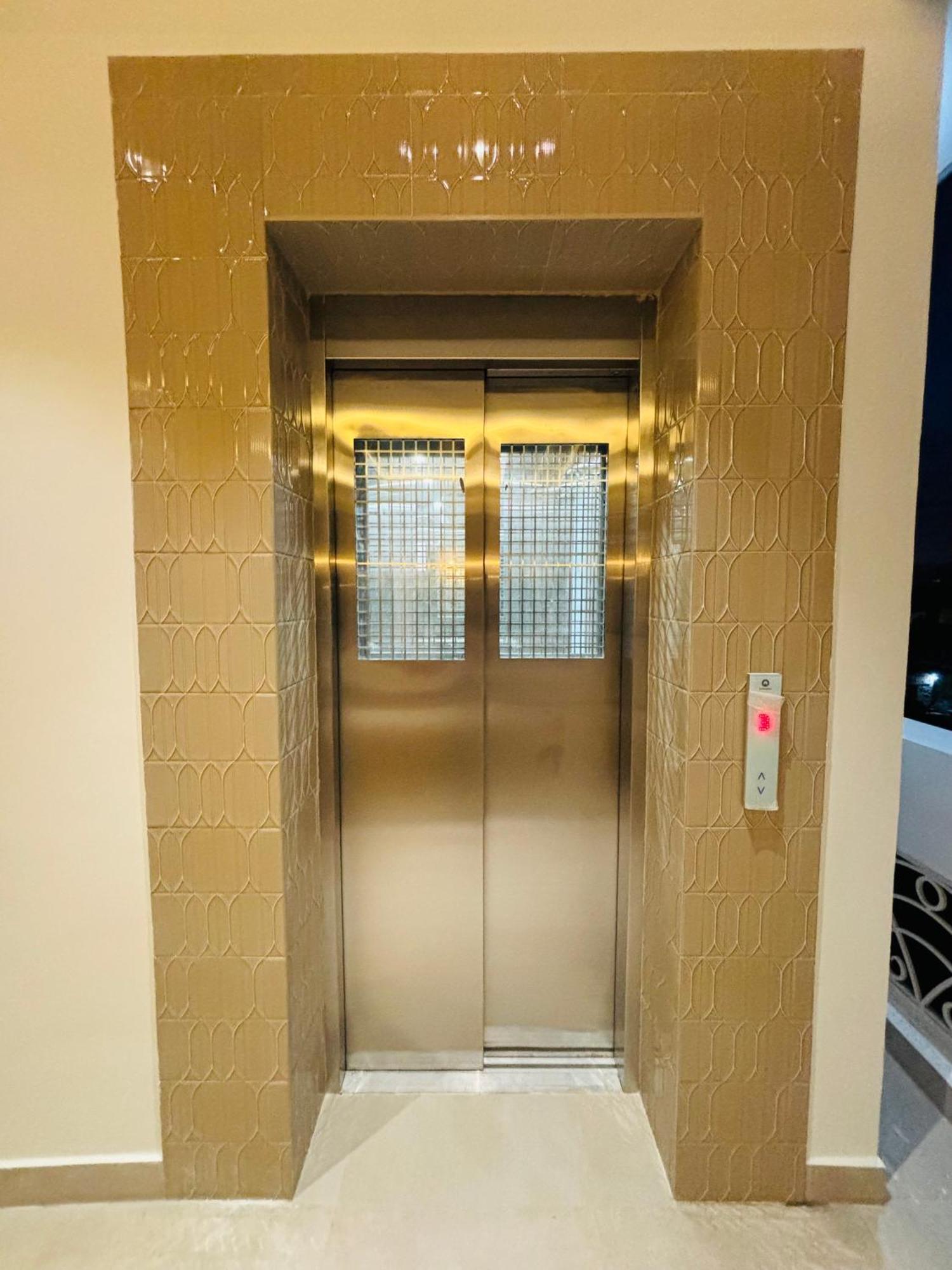 The Lavish Stay فاراناسي المظهر الخارجي الصورة