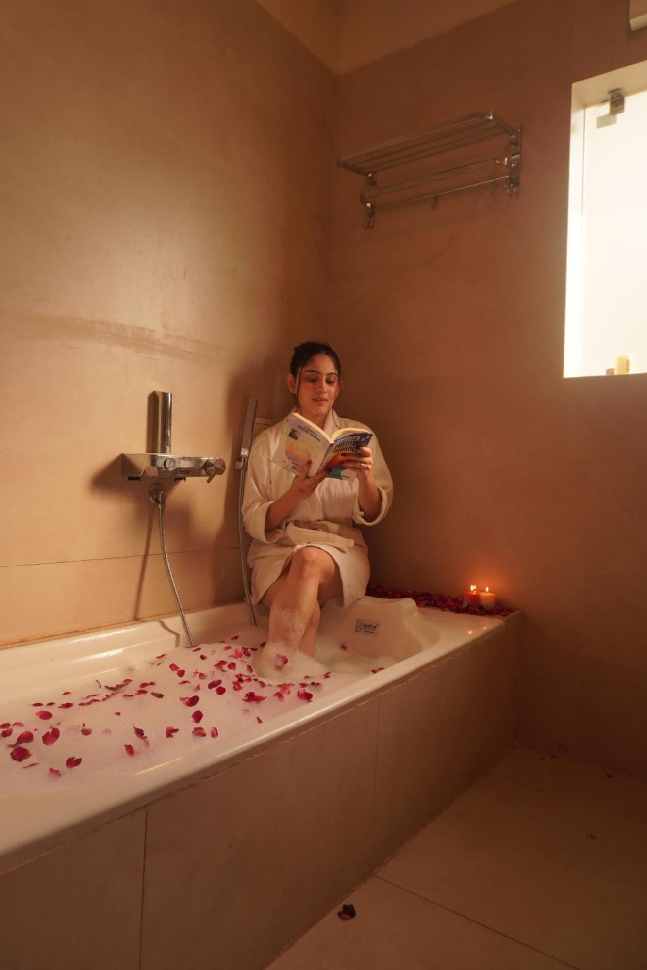 The Lavish Stay فاراناسي المظهر الخارجي الصورة