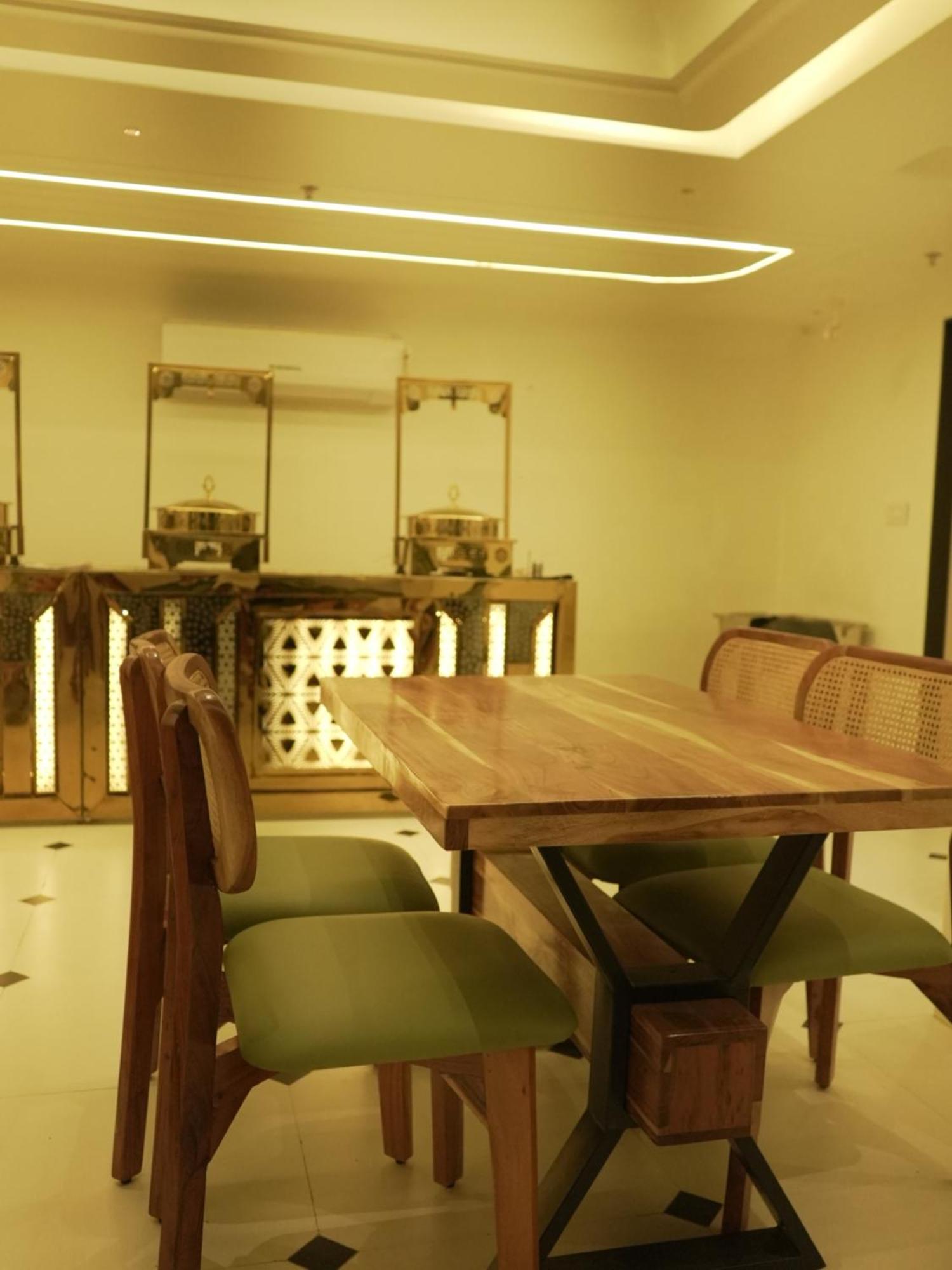 The Lavish Stay فاراناسي المظهر الخارجي الصورة