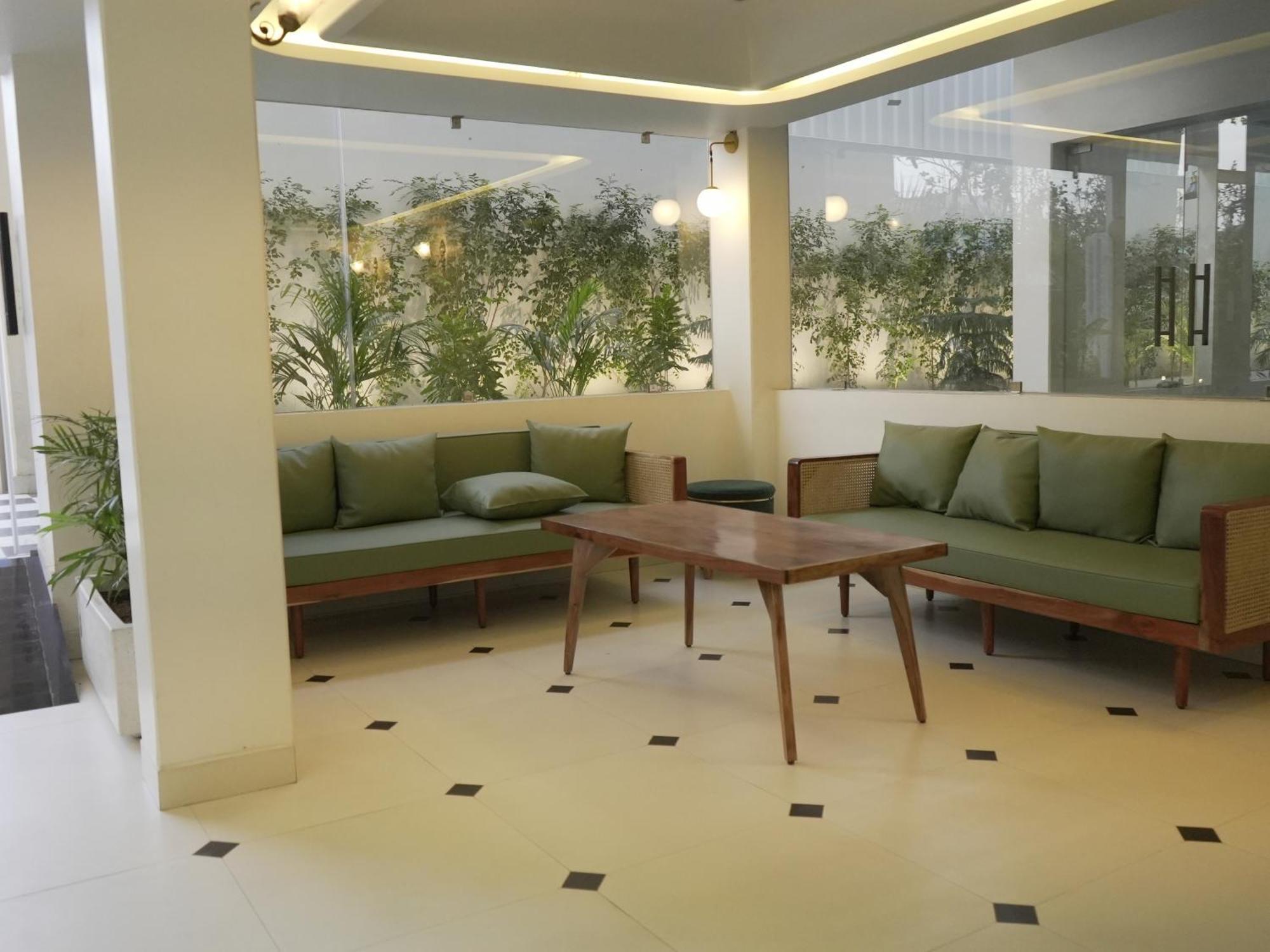 The Lavish Stay فاراناسي المظهر الخارجي الصورة